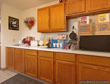 スーパー 8 バイ ウインダム ペリー Ia Perry 部屋 写真